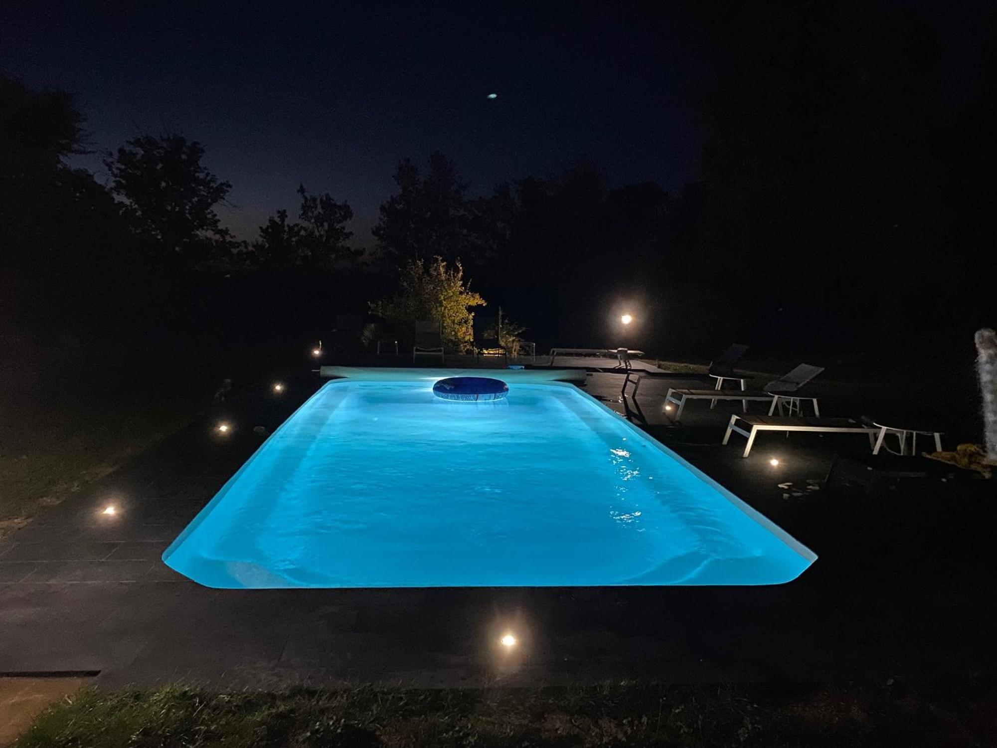 Domaine De Treuillaud Bed & Breakfast Villers-les-Ormes Ngoại thất bức ảnh